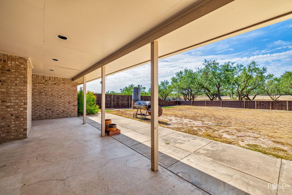 Image 22 of property listing at 153 Edinburgh Road, San Angelo, TX 76901