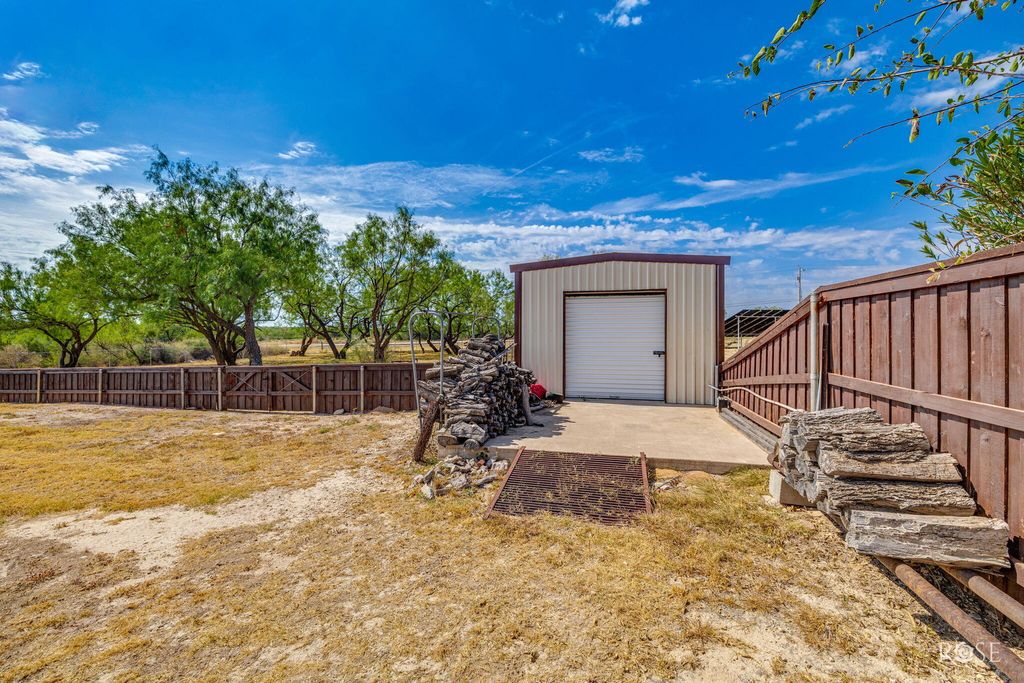 Image 28 of property listing at 153 Edinburgh Road, San Angelo, TX 76901