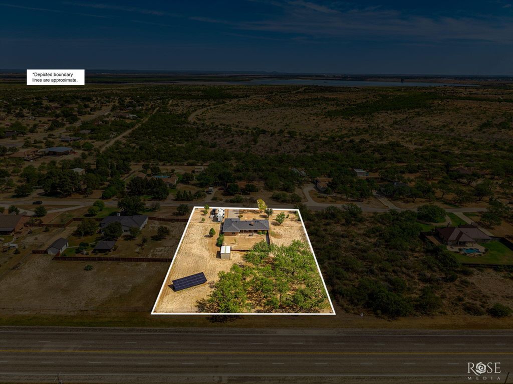 Image 37 of property listing at 153 Edinburgh Road, San Angelo, TX 76901