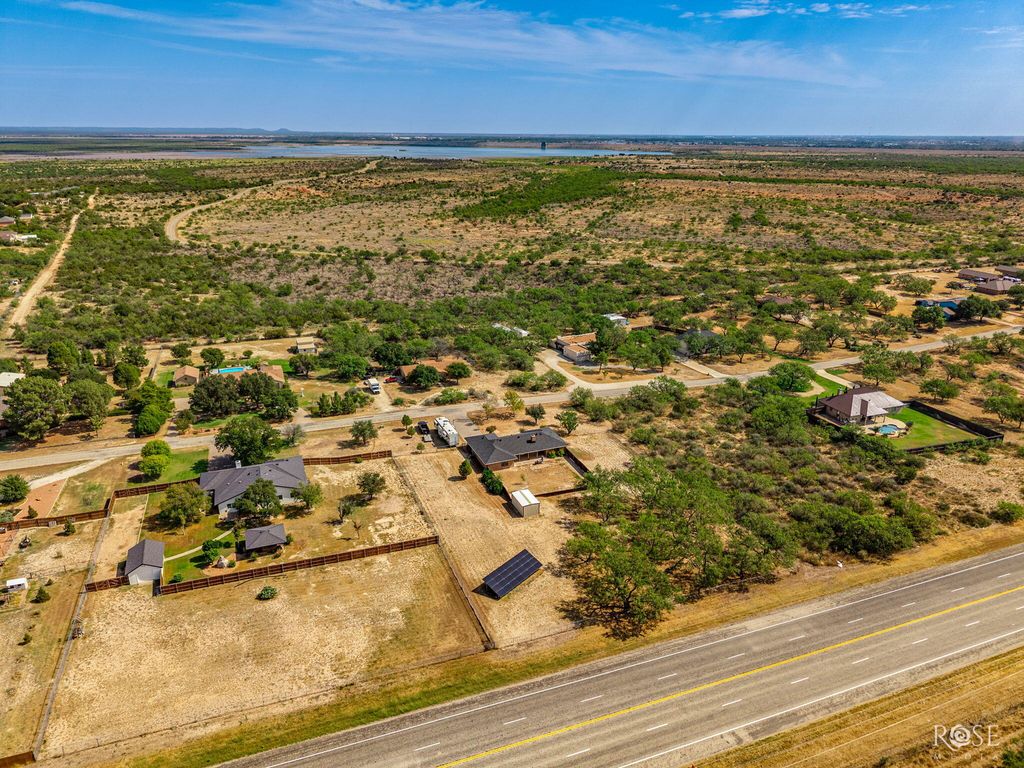 Image 38 of property listing at 153 Edinburgh Road, San Angelo, TX 76901