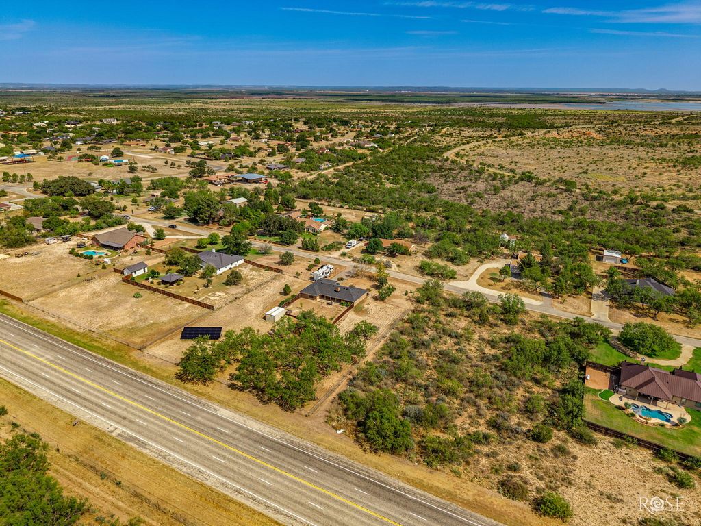 Image 39 of property listing at 153 Edinburgh Road, San Angelo, TX 76901