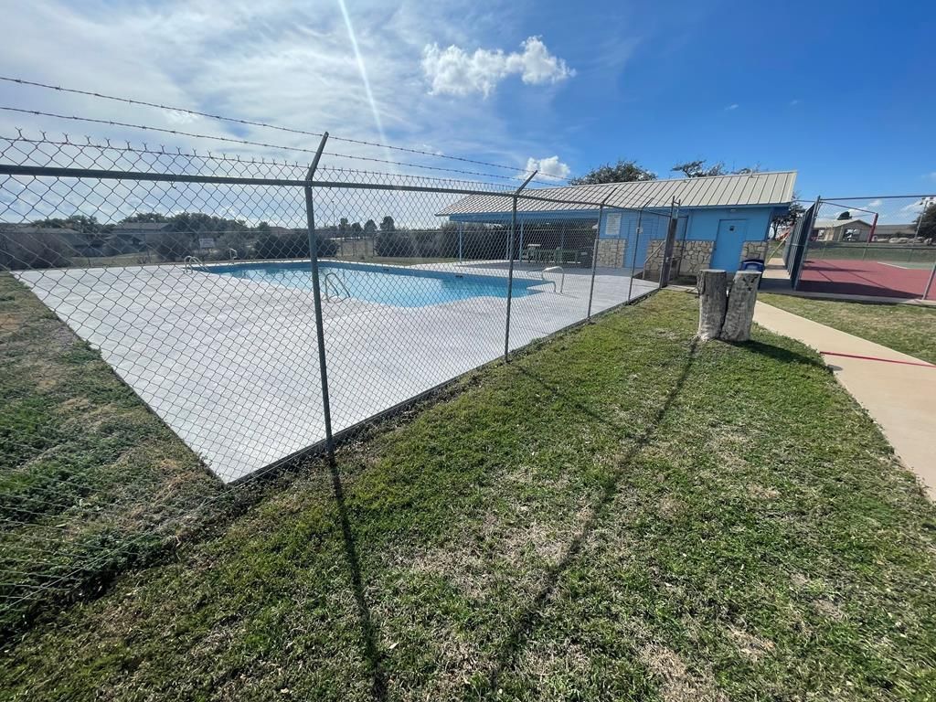 Image 43 of property listing at 153 Edinburgh Road, San Angelo, TX 76901