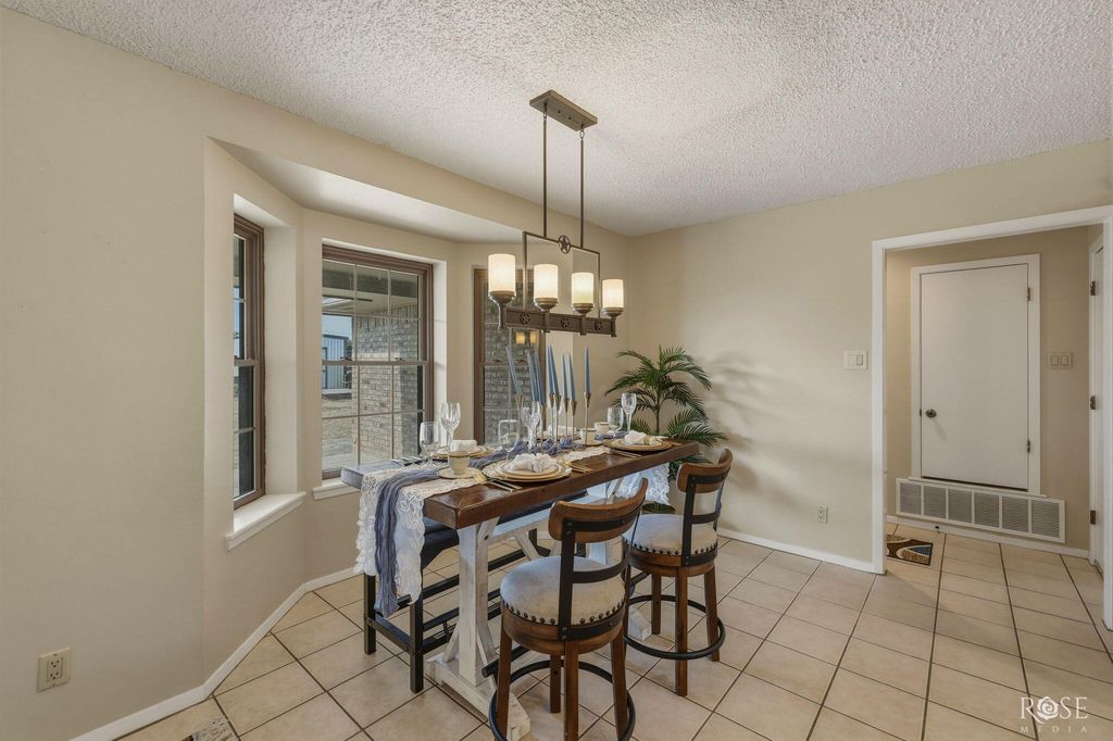 Image 7 of property listing at 153 Edinburgh Road, San Angelo, TX 76901