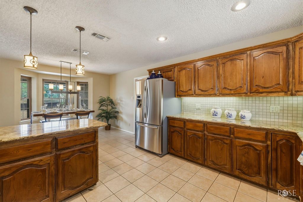 Image 9 of property listing at 153 Edinburgh Road, San Angelo, TX 76901