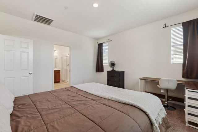 7978 Cobb St, Citrus Heights, CA 95610