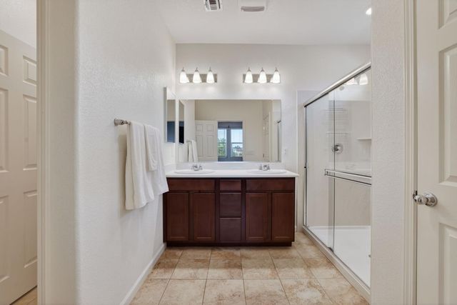 7978 Cobb St, Citrus Heights, CA 95610