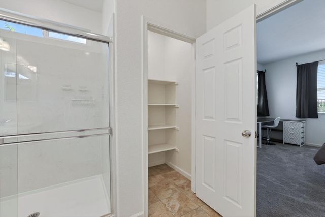 7978 Cobb St, Citrus Heights, CA 95610