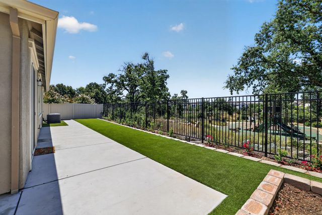 7978 Cobb St, Citrus Heights, CA 95610