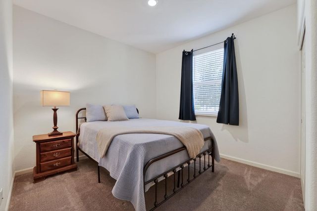 7978 Cobb St, Citrus Heights, CA 95610