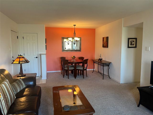 601 W San Mateo Road 62, Santa Fe, NM 87505