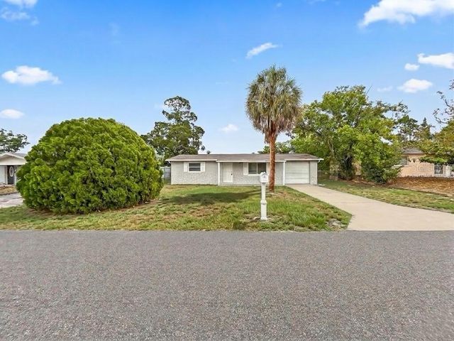 1332 JENNINGS DRIVE, Holiday, FL 34690