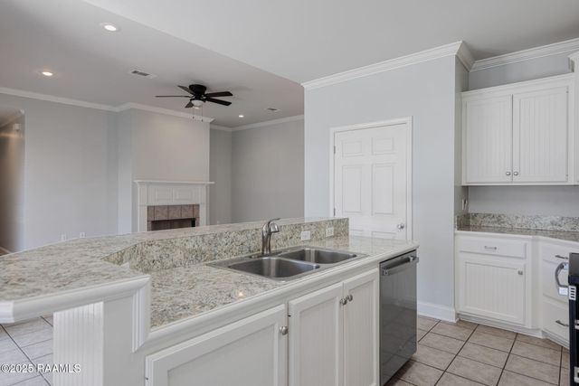 1321 Dulles Drive, Lafayette, LA 70506