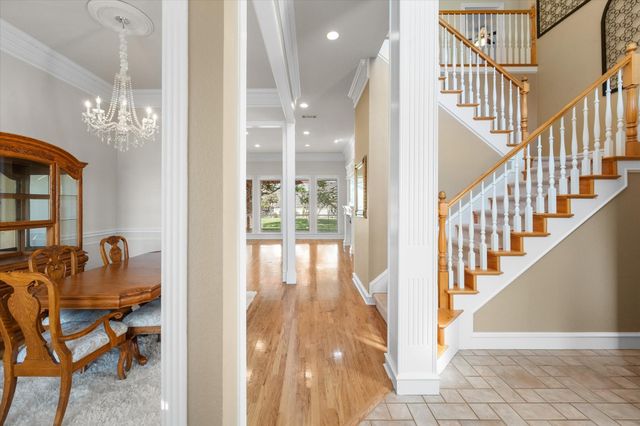 901 Walnut Falls Circle, Mansfield, TX 76063