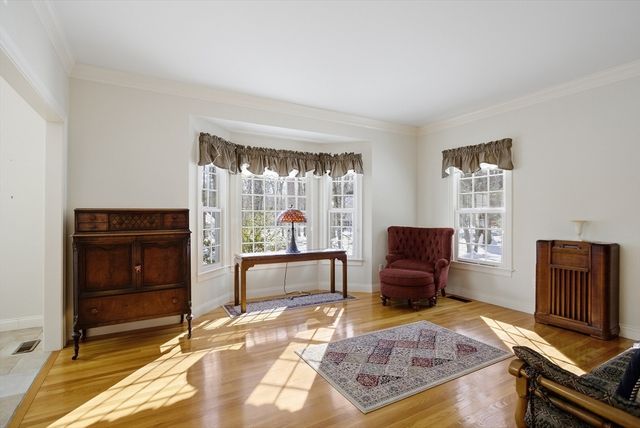 11 Quail Run, Bolton, MA 01740