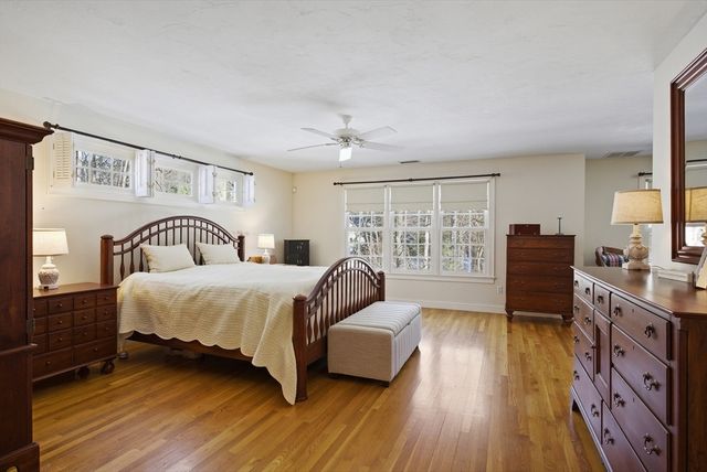 11 Quail Run, Bolton, MA 01740