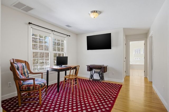 11 Quail Run, Bolton, MA 01740