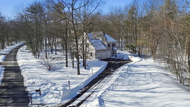 11 Quail Run, Bolton, MA 01740