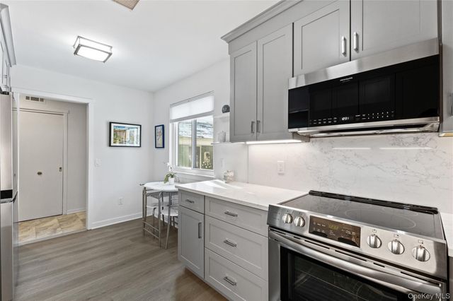 40 Heritage Hills A, Somers, NY 10589