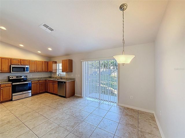 8717 N DEXTER AVENUE, Tampa, FL 33604