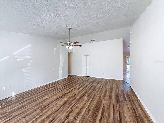 8717 N DEXTER AVENUE, Tampa, FL 33604