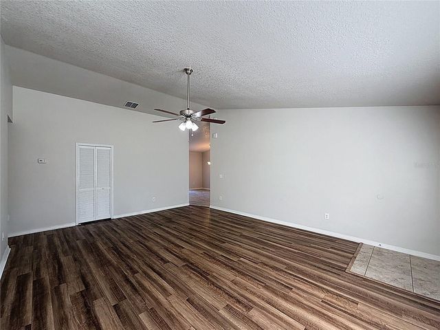 8717 N DEXTER AVENUE, Tampa, FL 33604