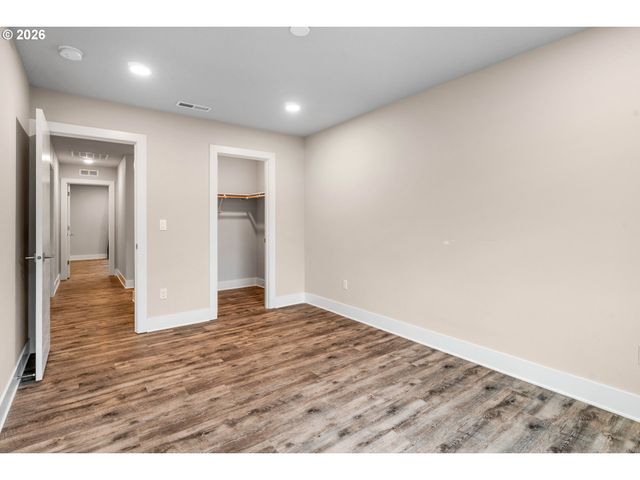 15891 Se TALLINA Dr, Damascus, OR 97089