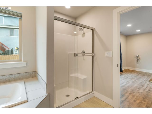 15891 Se TALLINA Dr, Damascus, OR 97089