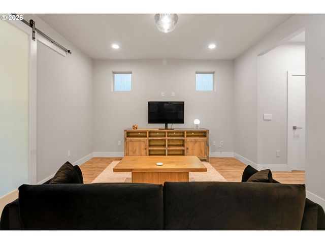 15891 Se TALLINA Dr, Damascus, OR 97089