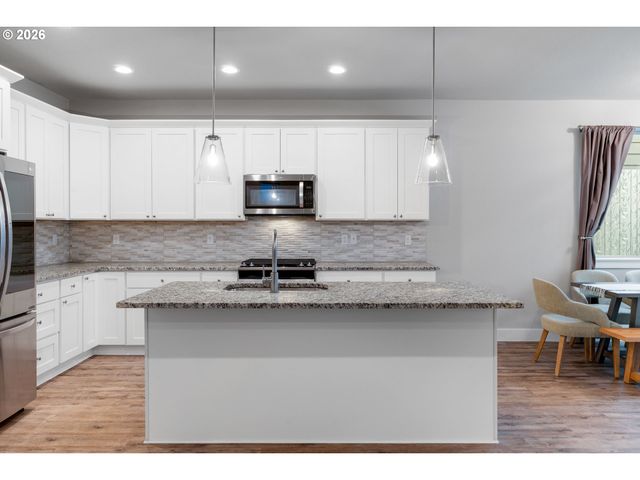 15891 Se TALLINA Dr, Damascus, OR 97089