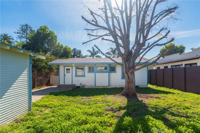 1215 W Center, Anaheim, CA 92805