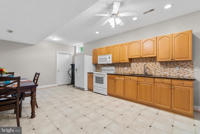 308 CLIFTON AVE, Arnold, MD 21012