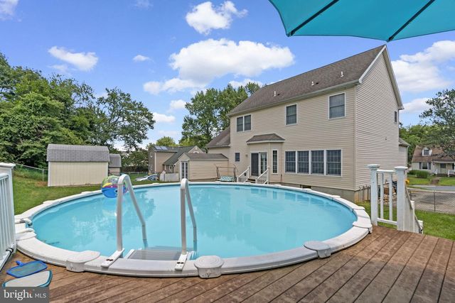 308 CLIFTON AVE, Arnold, MD 21012