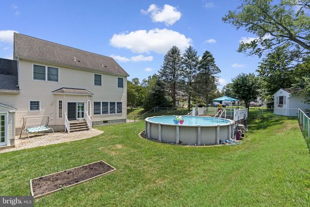 308 CLIFTON AVE, Arnold, MD 21012