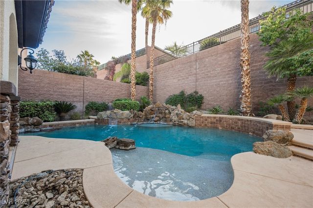 2768 Liberation Drive, Henderson, NV 89044