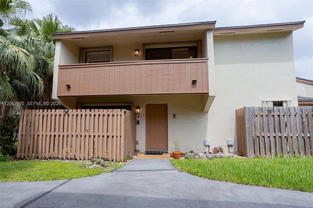 11353 SW 109th Road 55-X, Miami, FL 33176