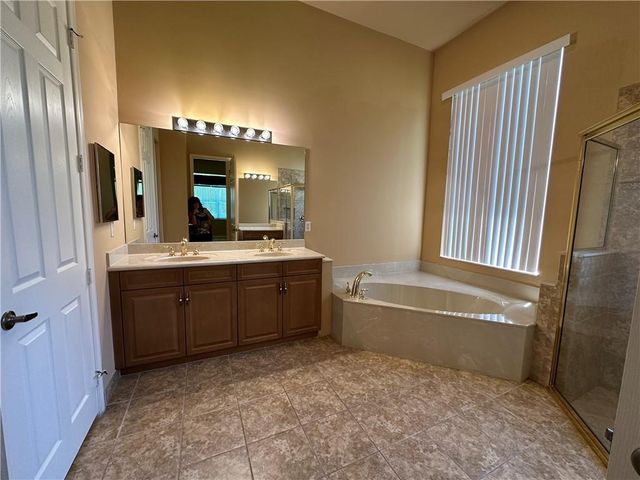 3330 Burlington Place SW, Vero Beach, FL 32968