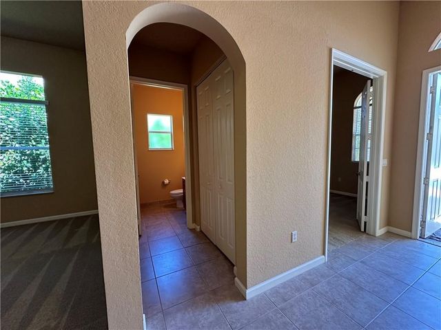 3330 Burlington Place SW, Vero Beach, FL 32968