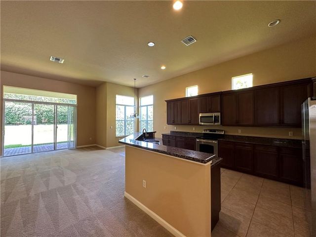 3330 Burlington Place SW, Vero Beach, FL 32968