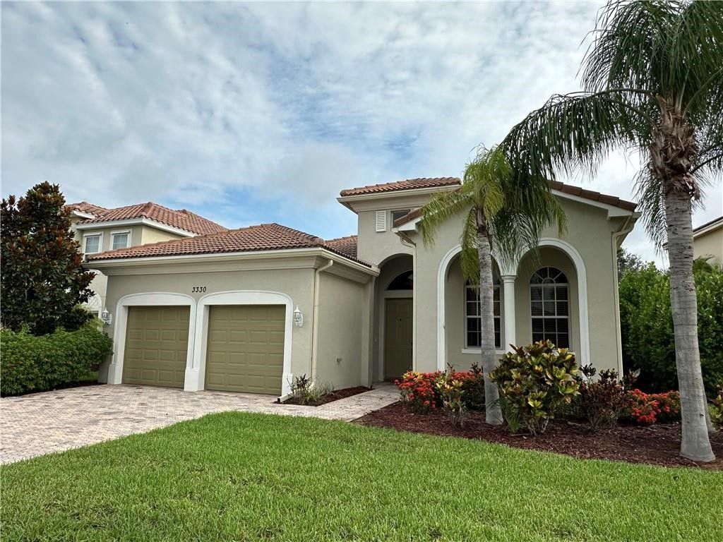 3330 Burlington Place SW, Vero Beach, FL 32968
