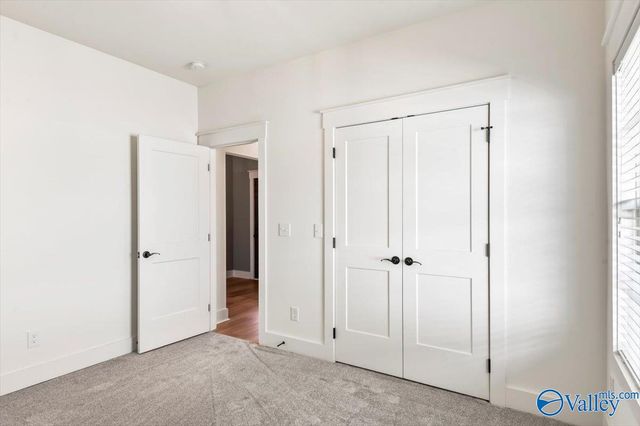 5 Hidden Grove Circle SW, Huntsville, AL 35803