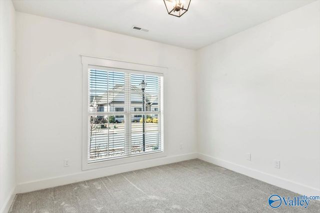 5 Hidden Grove Circle SW, Huntsville, AL 35803