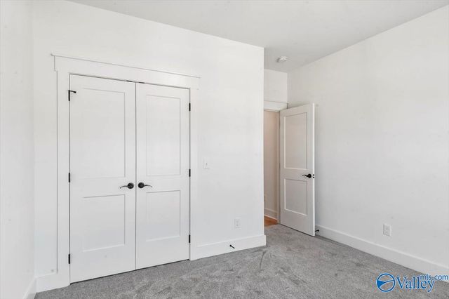 5 Hidden Grove Circle SW, Huntsville, AL 35803