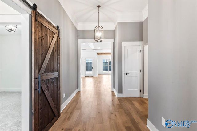 5 Hidden Grove Circle SW, Huntsville, AL 35803