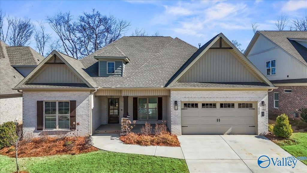 5 Hidden Grove Circle SW, Huntsville, AL 35803