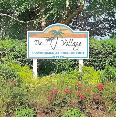 1012 Possum Trot Rd Apt F42, North Myrtle Beach, SC 29582