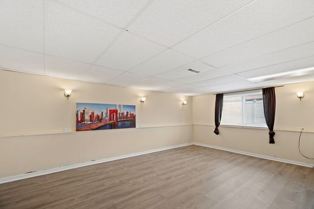 16811 Louis Court, South Holland, IL 60473