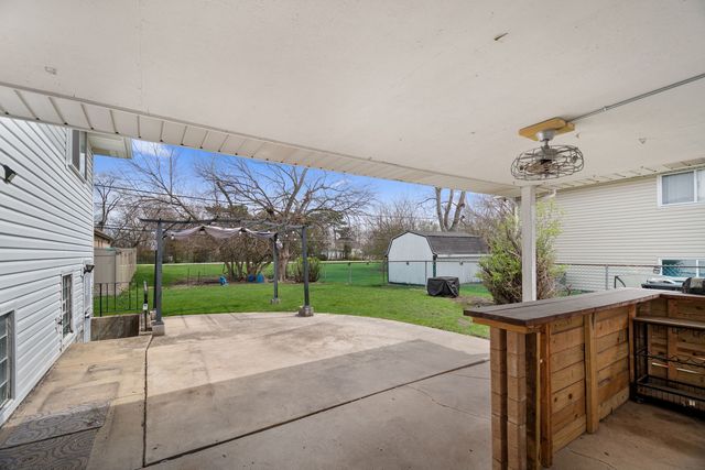 16811 Louis Court, South Holland, IL 60473