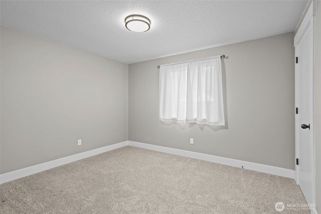 134 N Johnson Avenue, Yacolt, WA 98675