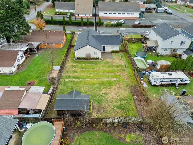 134 N Johnson Avenue, Yacolt, WA 98675