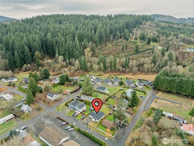 134 N Johnson Avenue, Yacolt, WA 98675